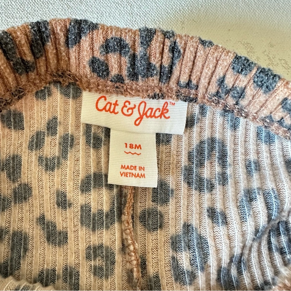 Leopard Ribbed Outfit - Picture 6 of 7